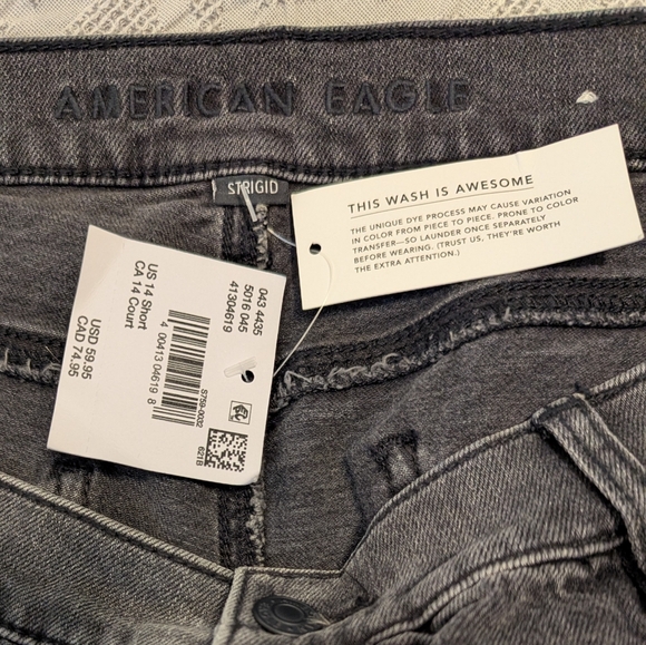 American Eagle Black Strigid High-Waisted Stovepipe Jean - New With Tags - Picture 7 of 9